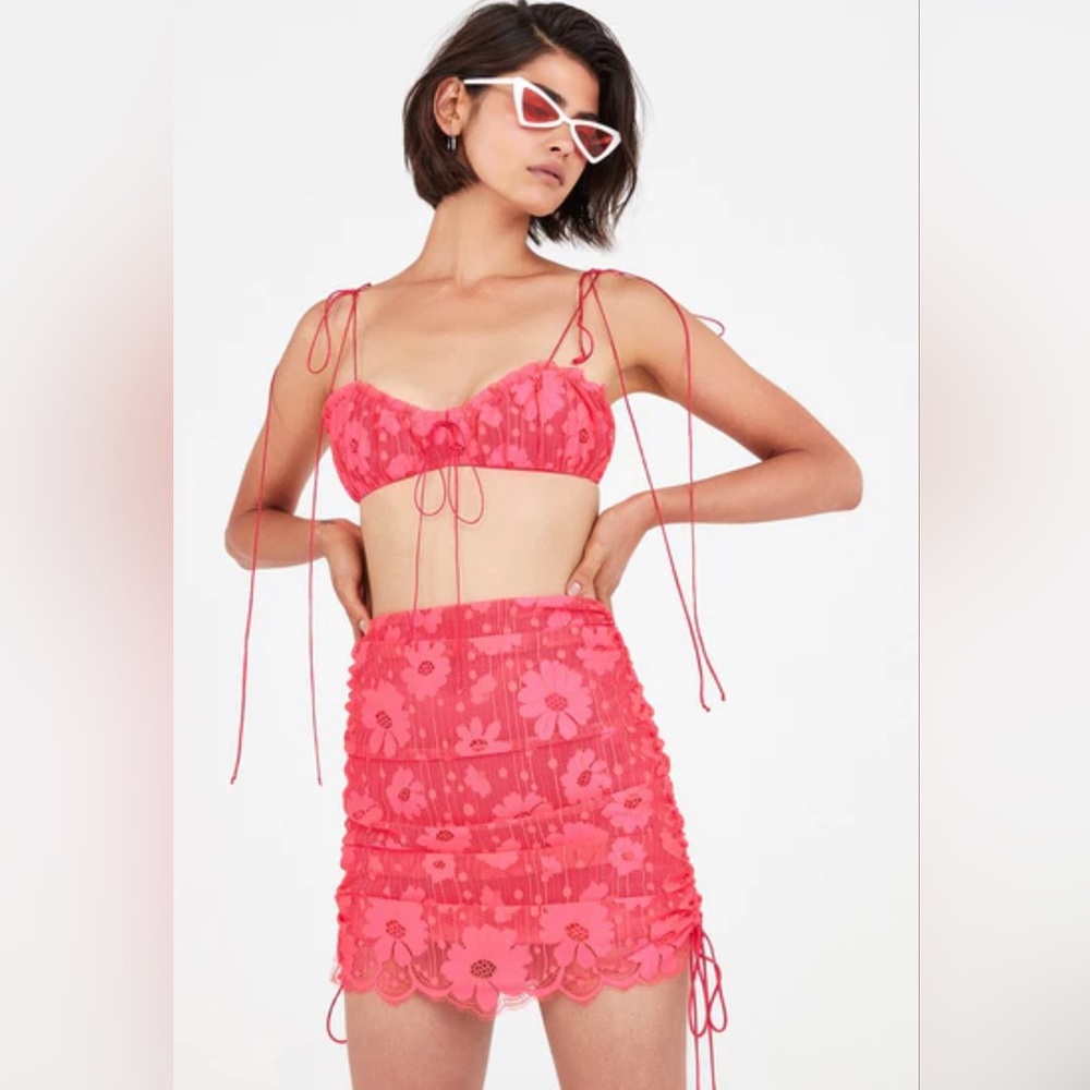 For love and lemons pink neon set